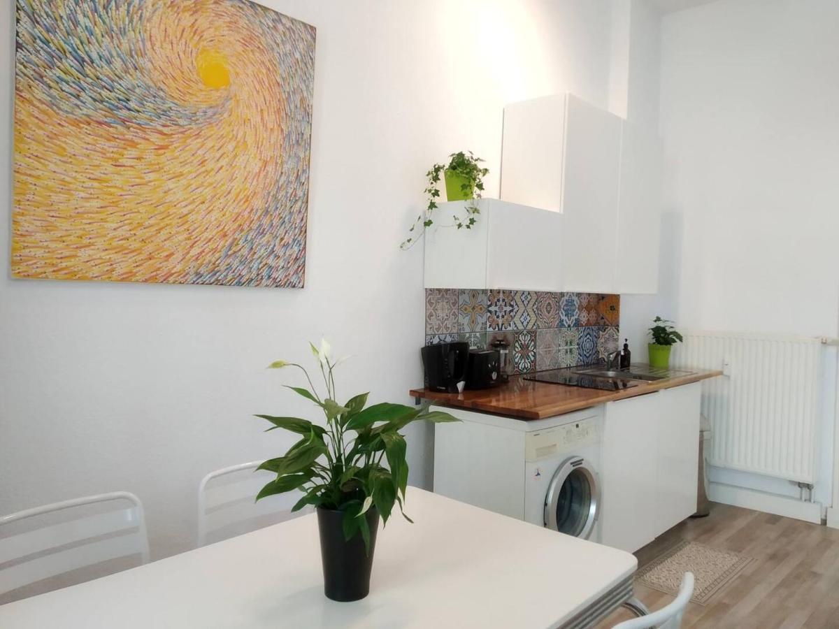 Cozy Studio In Friedrichshain, 4 Quiet Guests Only ベルリン エクステリア 写真